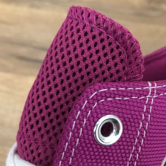 CONVERSE HIGH TOP BRAND NEW - Picture 9 of 16